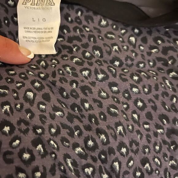 Victoria’s Secret pink size large leopard cheetah animal print grey black top - Picture 2 of 2